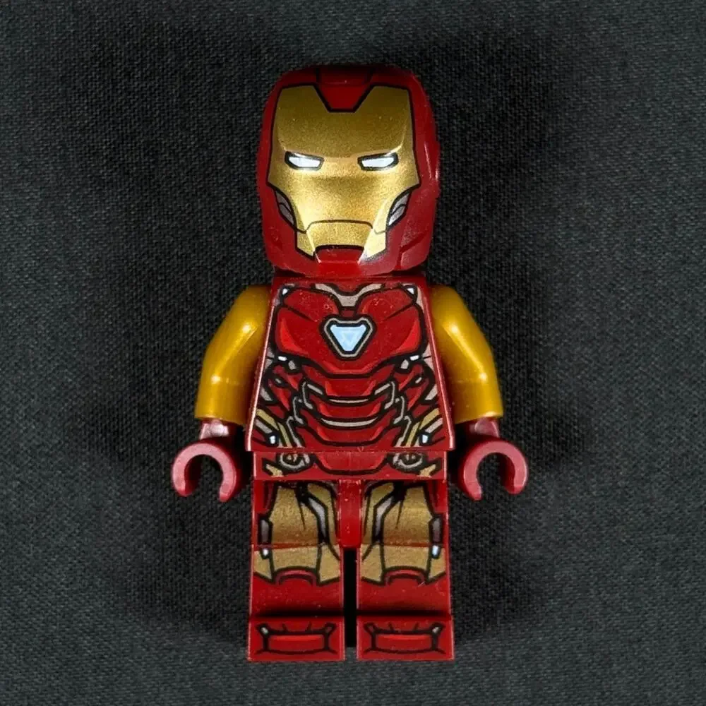 Lego Iron Man Mark 85 Armor Minifigure, Marvel, Avengers